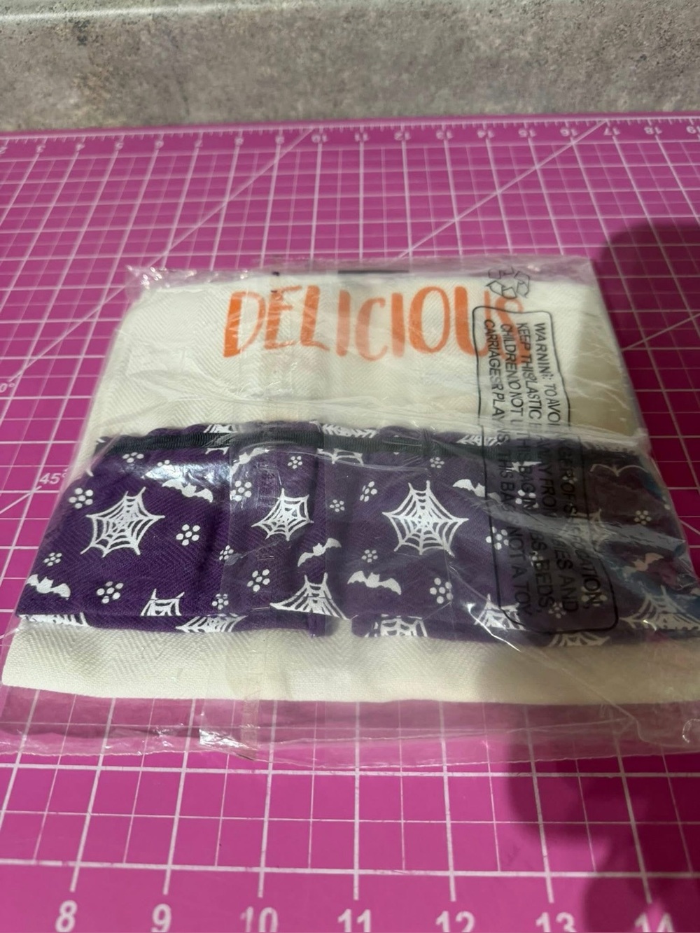 Temptations boofetti towel with dangling legs